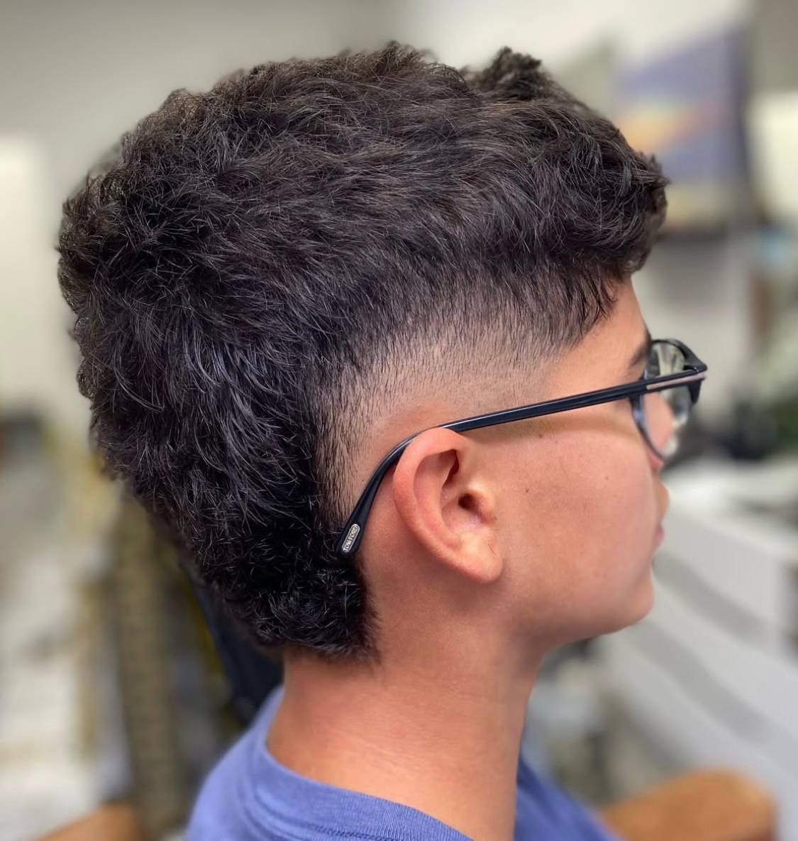 Модерна мъжка прическа